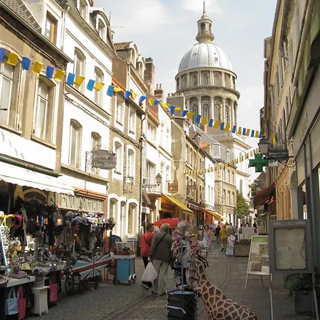 Une Escale A Boulogne - Appartement Au Coeur De La Ville Avec Parking Prive Buitenkant foto
